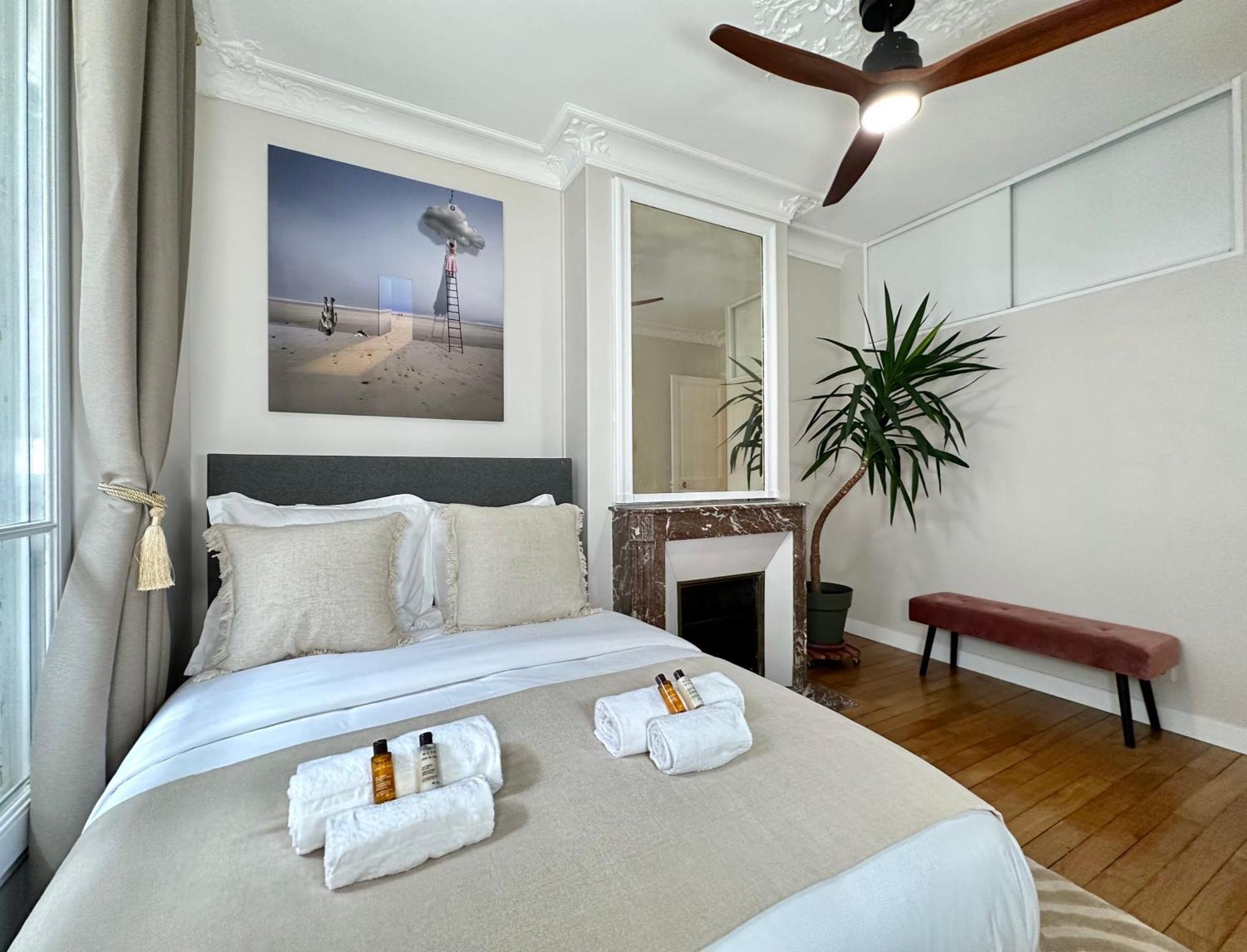 Luxurious In Le Marais Parigi